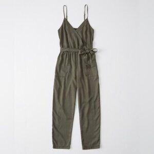 Abercrombie  Fitch Jumpsuit Sz S